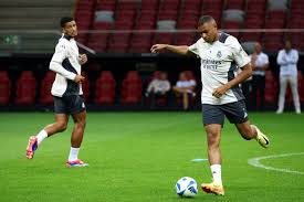 里个人的绝 里个人的绝